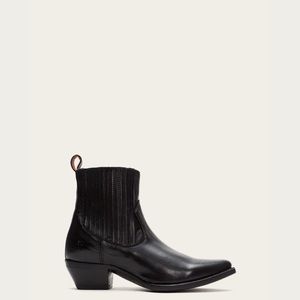 Frye Sacha Chelsea Boots